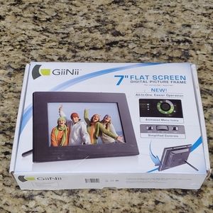 Digital Photo Frame